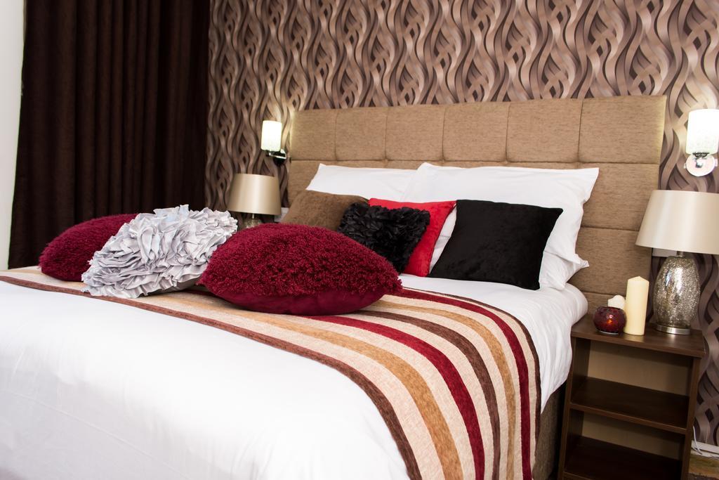 Trivelles Mayfair,Stockport Zewnętrze zdjęcie